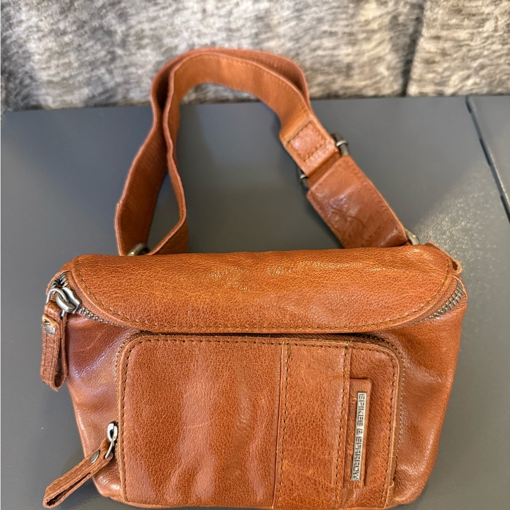 Spikes & Sparrow Genuine Leather Belt Bag in Rich Brown